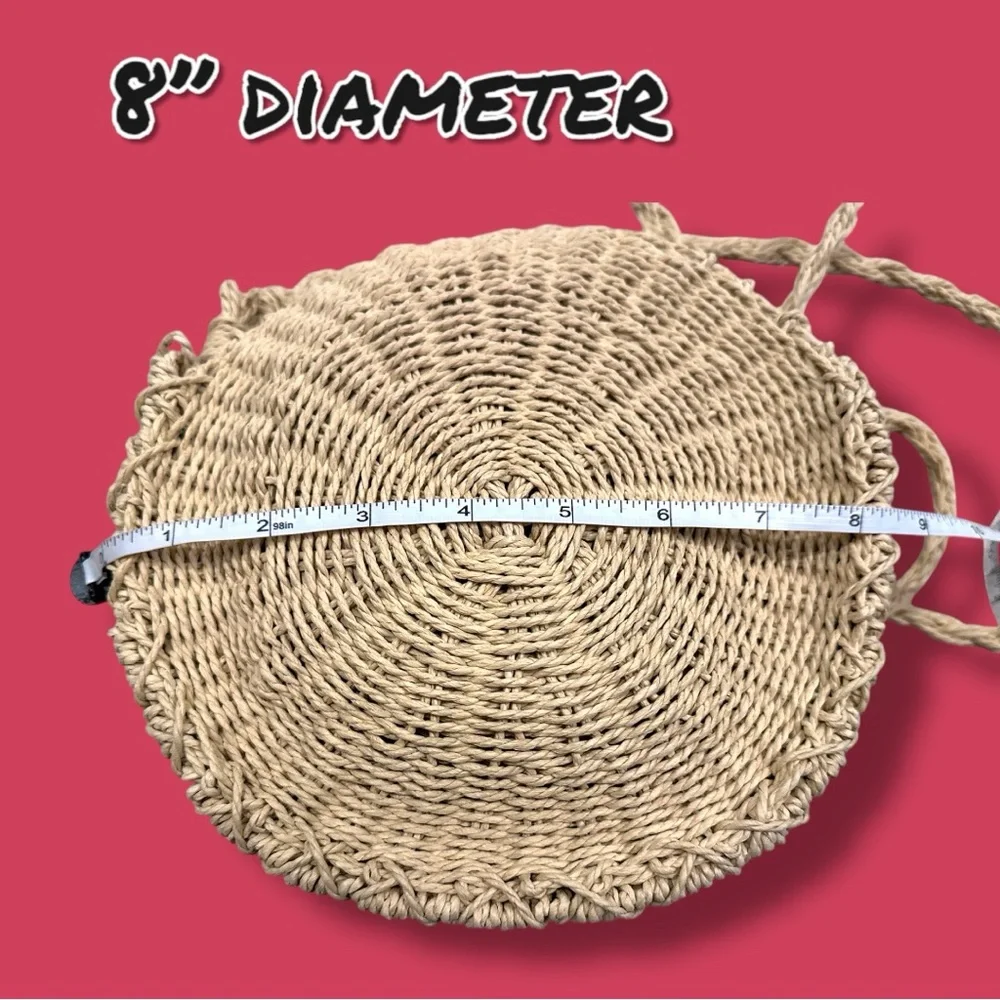 🎉HP🎉EUC Urban Outfitters Round Woven Shoulder Bag in Natural. One Size - Picture 7 of 10